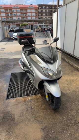 Yamaha YP400 Majestic Plata