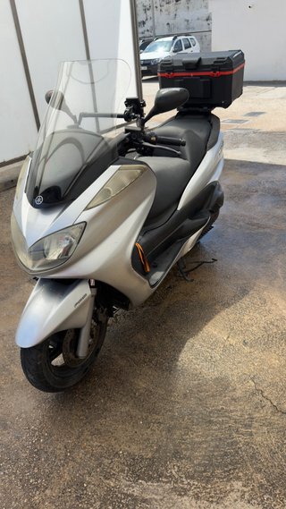 Yamaha YP400 Majestic Plata