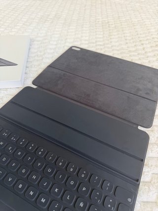 Teclado Apple Smart Keyboard Folio iPad Pro 12.9
