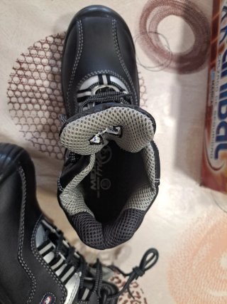 Botas de seguridad Anibal negras y grises