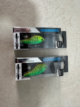 2 Señuelos Shimano Chaos Crank 60S Fire Tiger