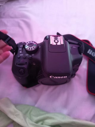 Cámara Canon EOS 750D + Lentes y Accesorios