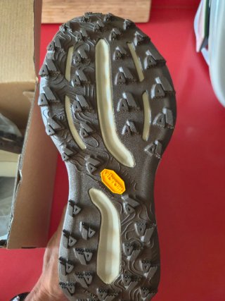 Zapatillas Mount To Coast T1 Talla 42.5