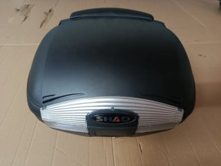 Baúl Shad SH45 Negro