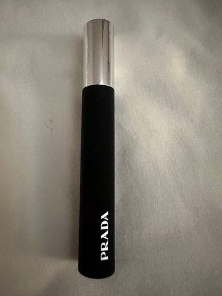 Máscara de pestañas Prada Pradascope 01