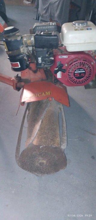 Motocultor Movicam Honda 5.5 + 2 aperos