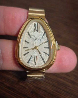 Reloj Nuevo de Mujer Diseño Único Tipo Serpiente