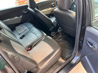 Dacia Lodgy 2015