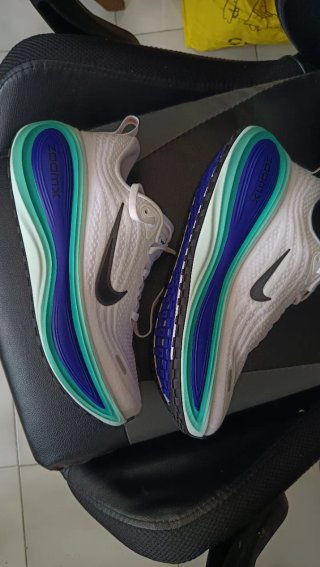 Nike Vomero ZoomX Zapatillas Hombre Mujer