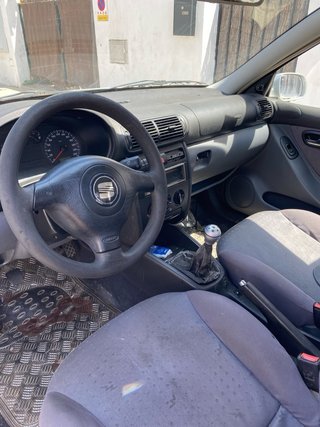 SEAT TOLEDO 1900 90CV año 2002