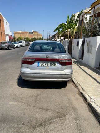 SEAT TOLEDO 1900 90CV año 2002