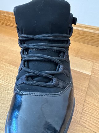 Jordan 11 Negras