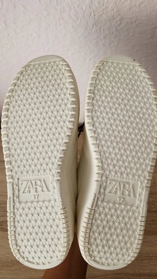 Zapatillas Zara Blancas