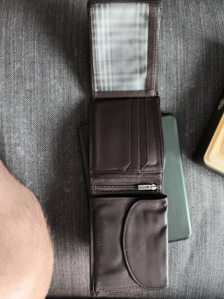 Cartera  Marca Fossil de  Piel