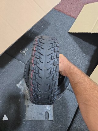 Neumático Patinete Eléctrico 10x2.50-6.5 Gel