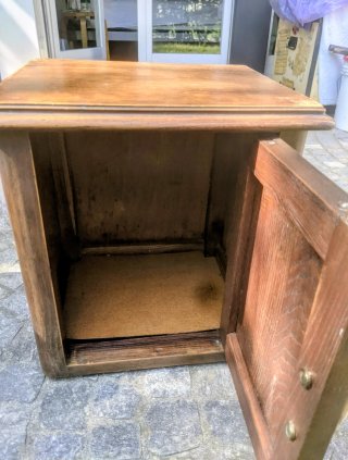 Coppia comodini castagno massello anni '40/'50