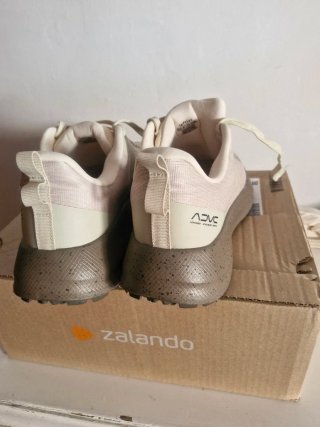 Zapatillas deportivas ADVC beige/gris