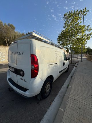 FIAT Doblò Maxi 2012