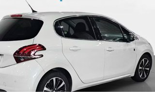 Protector maletero Peugeot 208.