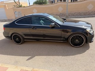 Mercedes-Benz  C 250 AMG Coche