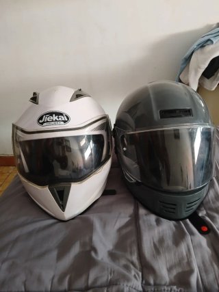 2 cascos de moto - 30€