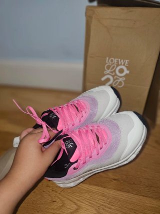 Zapatillas On Running rosas y moradas