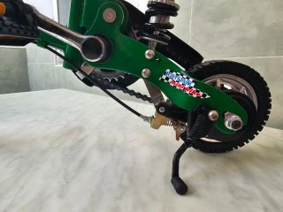 Bici de payaso verde