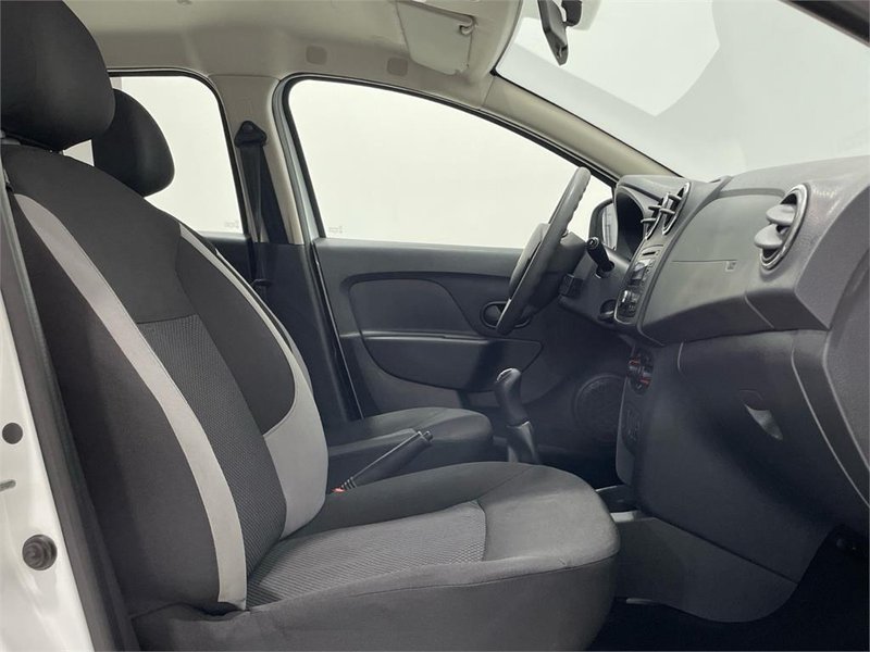 Dacia Sandero 1.5 dCi Ambiance 2016, foto 9