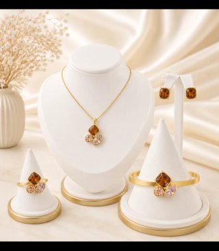 Conjunto de joyería chapado en oro 18k
