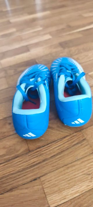 Botas de fútbol Adidas Predator Talla 31