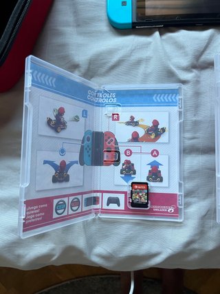 Nintendo Switch + Accesorios y 2 Juegos