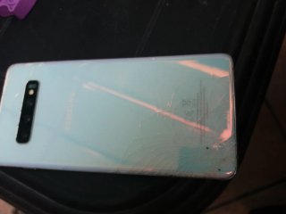Samsung Galaxy S10+