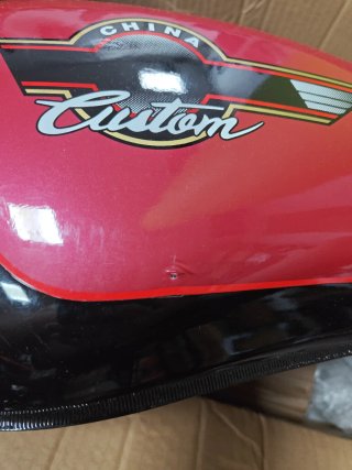 Tanque Gasolina Honda CM 125 Negro/Rojo