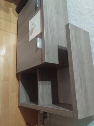 Mueble de entrada con espejo