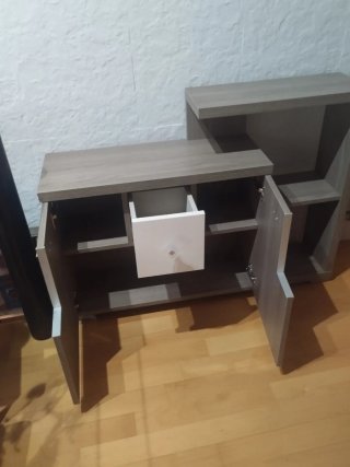 Mueble de entrada con espejo