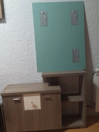 Mueble de entrada con espejo