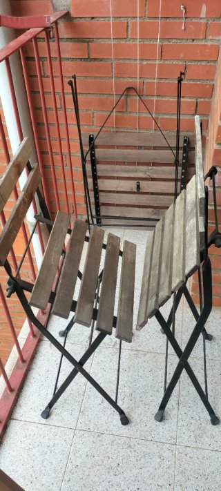 Conjunto mesa y sillas terraza madera metal