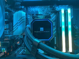 PC Gaming RTX 5070 12GB + Ryzen 7 5800X + 32GB RAM