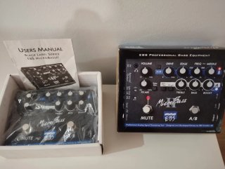 EBS Microbass II - Preamp/DI para Bajo