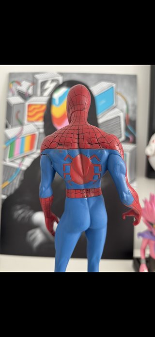 Estatua Spider-Man Diamond Select Gallery
