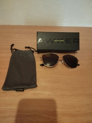 Gafas de sol Hawkers polarizadas doradas
