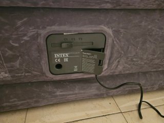 Cama Hinchable 1.50 con Bomba Integrada