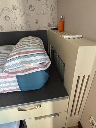 Cama compacta madera lacada