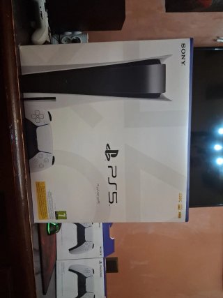 Caja PS5 con Disco