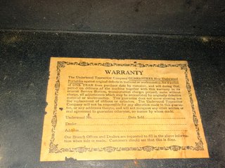 Máquina de escribir Underwood antigua