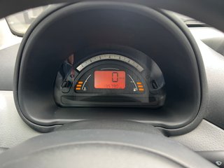 Citroen C3 2003 1.4 gasolina 75Cv Pegatina B
