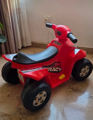 Quad eléctrico Feber Racy 6V Rojo