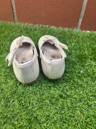 Zapatos niña lazo