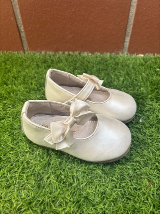 Zapatos niña lazo