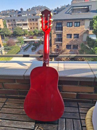 Guitarra Mercury Roja Pequeña